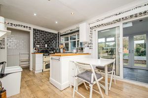 Photo 17- click for photo gallery